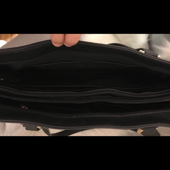 Michael Kors Frame Out Large Leather Tote handbag - Picture 6 of 8